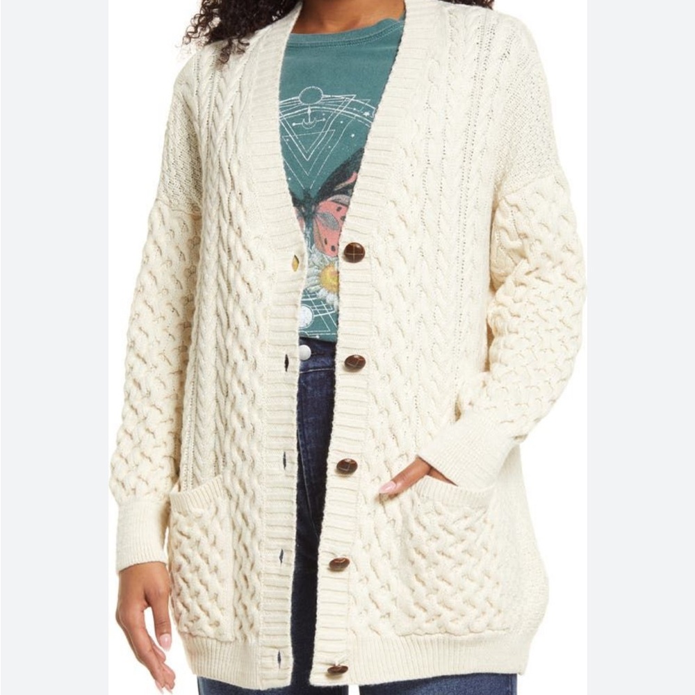 BDG Off-White Knit Sweater